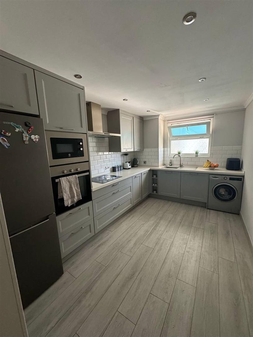 Image of Apartment - 3 Bedrooms - 1 Bathrooms for Sale in Nelson's View-Gibraltar, Image 3